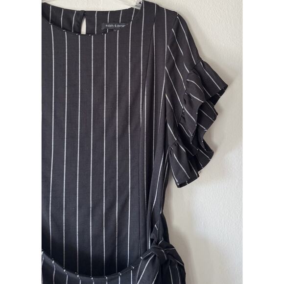 Supply & Demand Striped Dress Women’s Size 2 Faux Wrap Ruffle Trim Sleeve Preppy - Picture 4 of 9